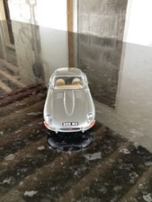 Jaguar e Type Model Car. Scale