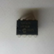 Microchip PIC 12F629 I/P 8 Bit