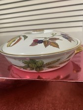 Royal Worcester Evesham Gold