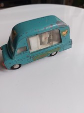 Tri-ang Spot On 265 Bedford