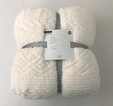 Home the cosy edit fleece - m&s,