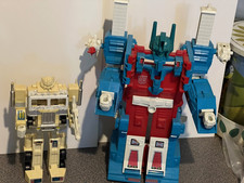 TRANSFORMERS G1 ULTRA MAGNUS