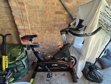 JLL IC300 Pro Indoor Cycling