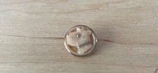 One vintage beige round shank button Westie Scottie terrier dog - 1.3cm diameter