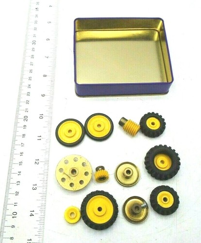 Meccano spare parts - lot, 12