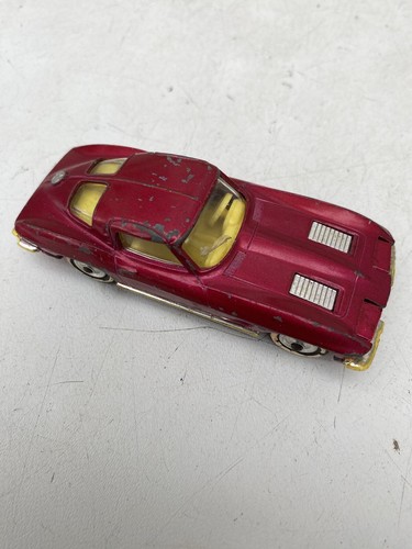Corgi toys chevrolet - toys, corvette
