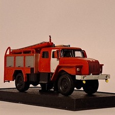 1:64 scale URAL 2 ,0-40 4X4 fire truck diecast model Russian Fire engine 