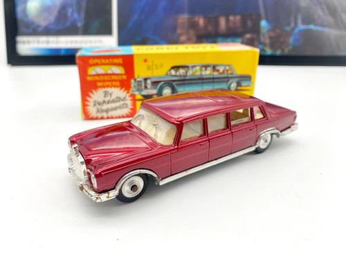 Corgi toys 247 mercedes benz - corgi,