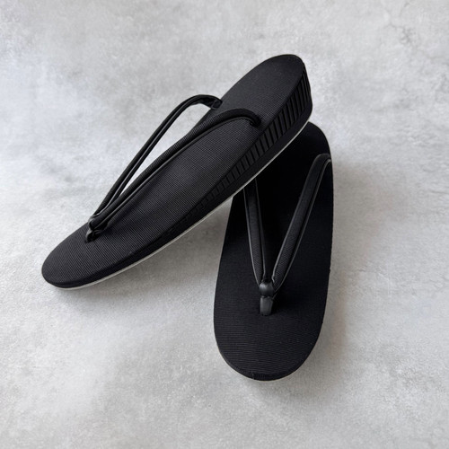 Vintage black zori - black, sandals
