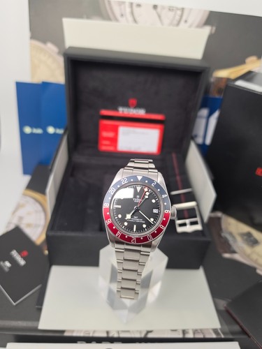 Tudor black bay gmt - tudor,