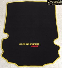 Automotive carpet trunk mat