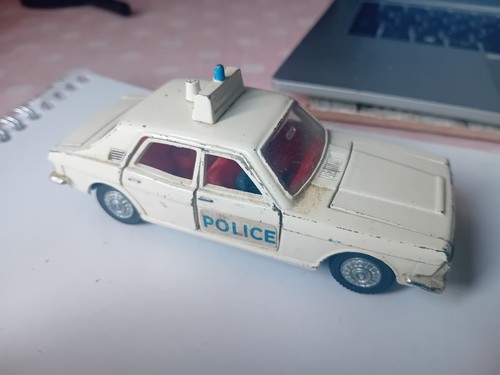 Dinky toys ford - dinky,
