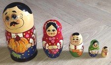 17cm TALL SET OF 5 RUSSIAN STACKING NESTING DOLLS