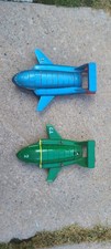 Dinky toy Thunderbird 2 And 4 Toy