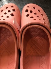 Peach croc style shoes size 4