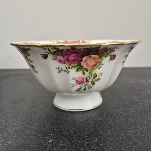 Royal albert old - royal,