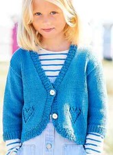 0210 Knitting Girls Heart