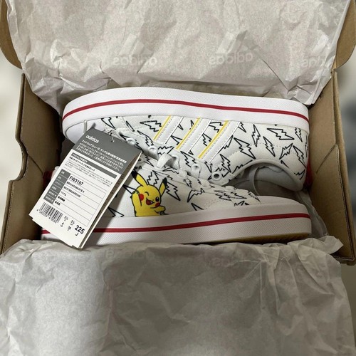 Adidas pokémon pikachu design - pokémon,