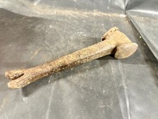 VINTAGE RUSTIC HAMMER AND PRY BAR NAIL PULLER DIY TOOL BLACKSMITHS FARRIER