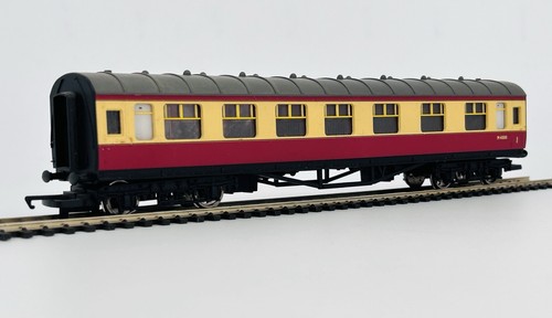 Hornby mk1 first corridor - hornby, br