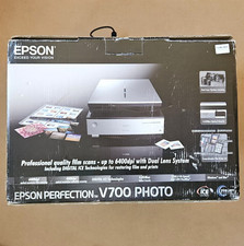 Epson Perfection V700 Flatbed Photo Negative Film Scanner Complete + Holders