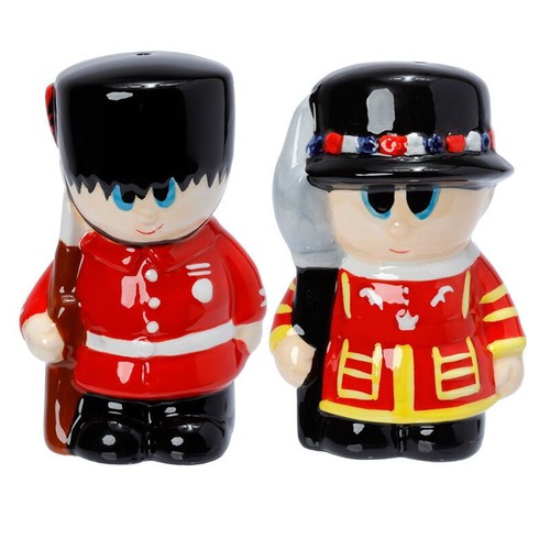 London guardsman beefeater - &,