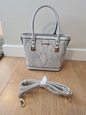 Bessie Grey Silver Handbag. BNWOT