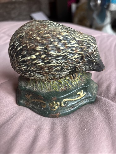 Vintage cast iron hedgehog - vintage,