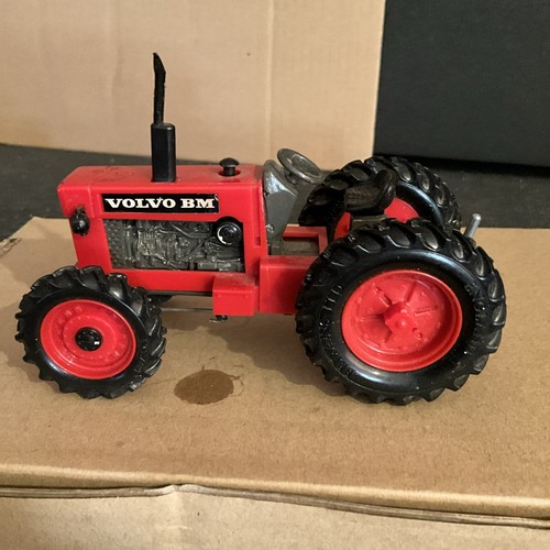 Britains diecast farm toys - britains,