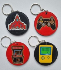 Retro gamer keyring keychain - retro,