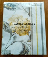LAURA ASHLEY Hydrangea