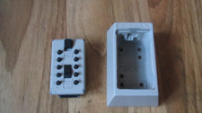 Supra key safe