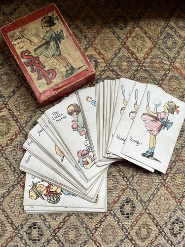 Vintage snap card game - card,