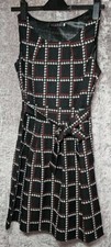 Tenki Dress Black Red Houndstpooth Pattern Size UK 10