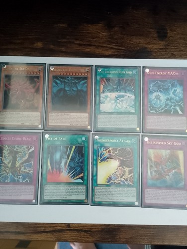 Yugioh card joblot bundle - card,