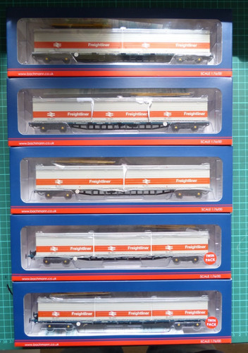 Rake bachmann freightliner - rake,