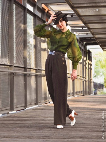 Vivien holloway katharine - of,