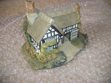  ACADEMY RESIN COTTAGES ORNAMENT COUNTRY HOUSE  COLLECTABLE 
