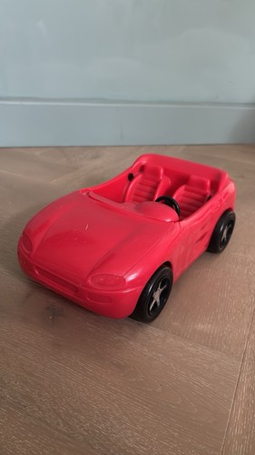 Barbie size doll convertible - size,