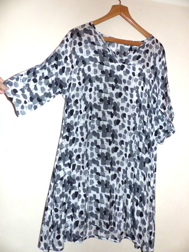 Masai grey abstract patterned