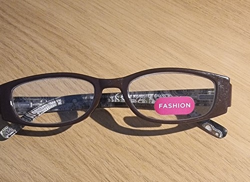 Foster grant fashion - , reading
