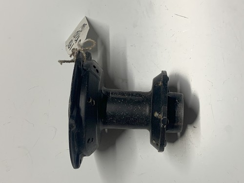 Kawasaki 1986 front hub - kx,