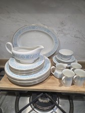 Royal Doulton Hampton Court -