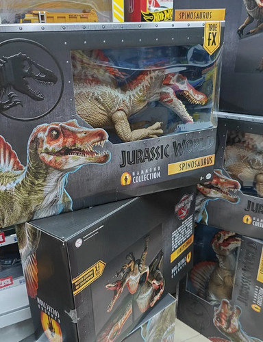 Jurassic world hammond - jurassic,