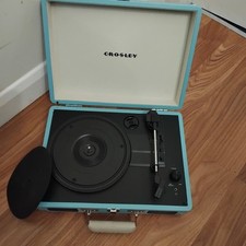 Record Player Crosley Model
