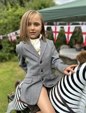 30” Girls Tweed Derby House