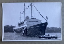 Royal Yacht Britannia 2x