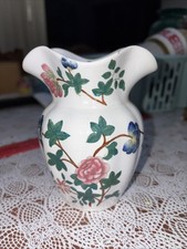 Vtg porcelain fluted - vtg, vase