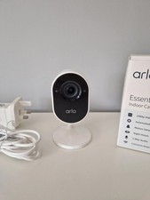 Arlo White Essential Series 4