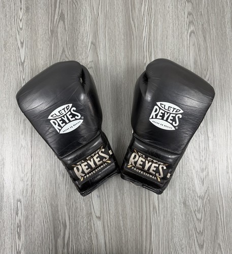 Cleto reyes black white - cleto,